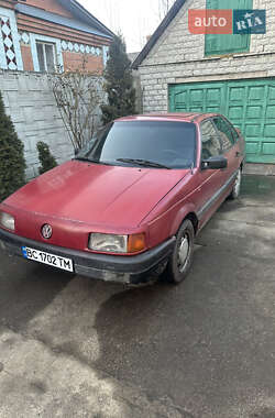 Седан Volkswagen Passat 1992 в Львове