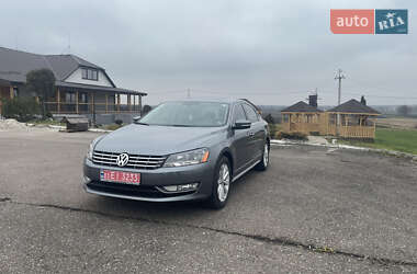 Седан Volkswagen Passat 2013 в Дубно