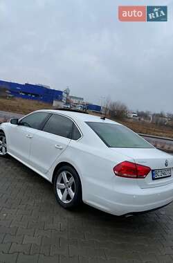 Седан Volkswagen Passat 2012 в 