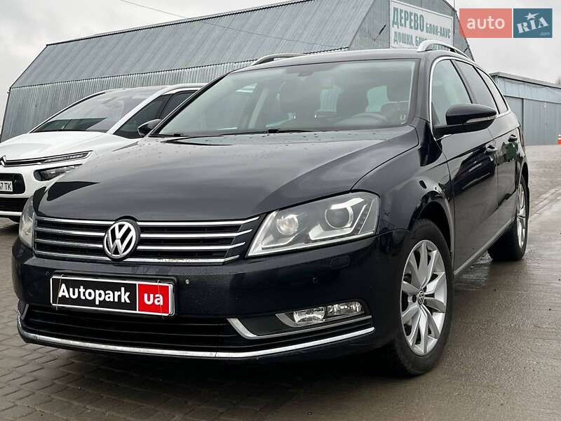 Універсал Volkswagen Passat 2012 в Львові