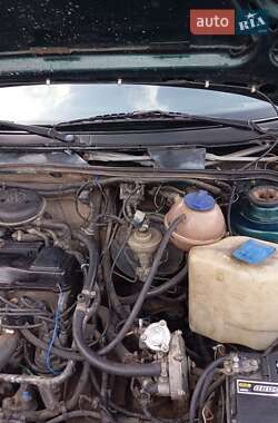 Универсал Volkswagen Passat 1996 в 
