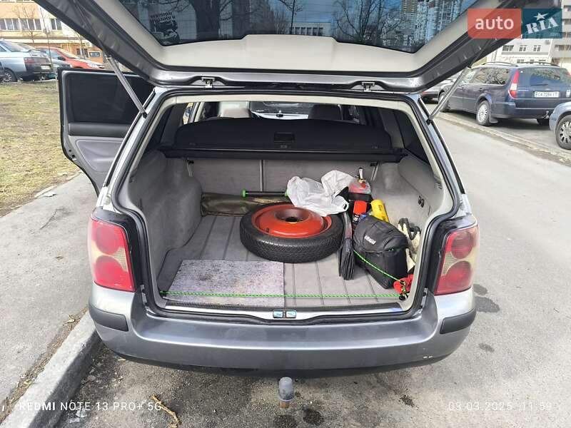 Универсал Volkswagen Passat 2003 в Вышгороде