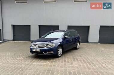 Универсал Volkswagen Passat 2012 в Тернополе