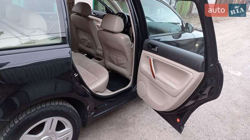Универсал Volkswagen Passat 1999 в Ивано-Франковске