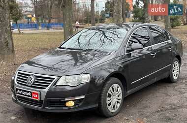 Седан Volkswagen Passat 2007 в Києві