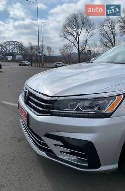 Седан Volkswagen Passat 2018 в 