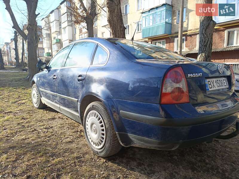 Седан Volkswagen Passat 2001 в Дунаевцах