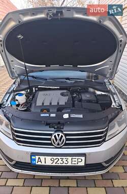 Универсал Volkswagen Passat 2011 в 