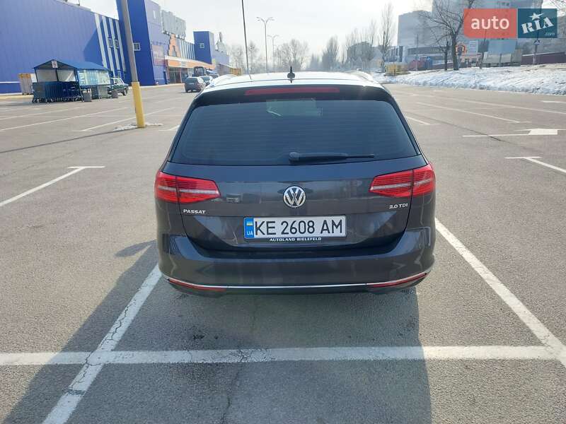 Универсал Volkswagen Passat 2017 в Каменском
