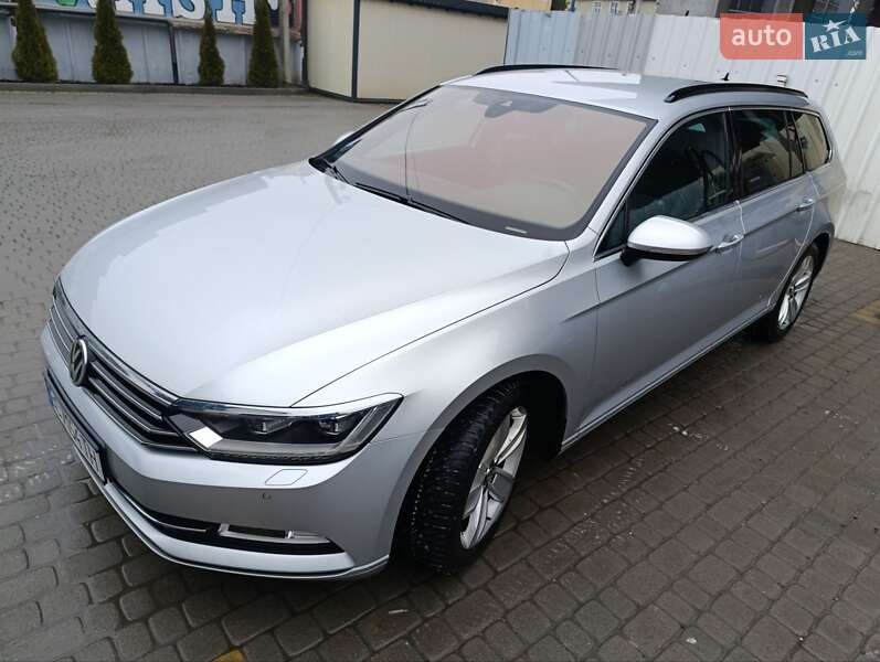 Универсал Volkswagen Passat 2019 в Львове
