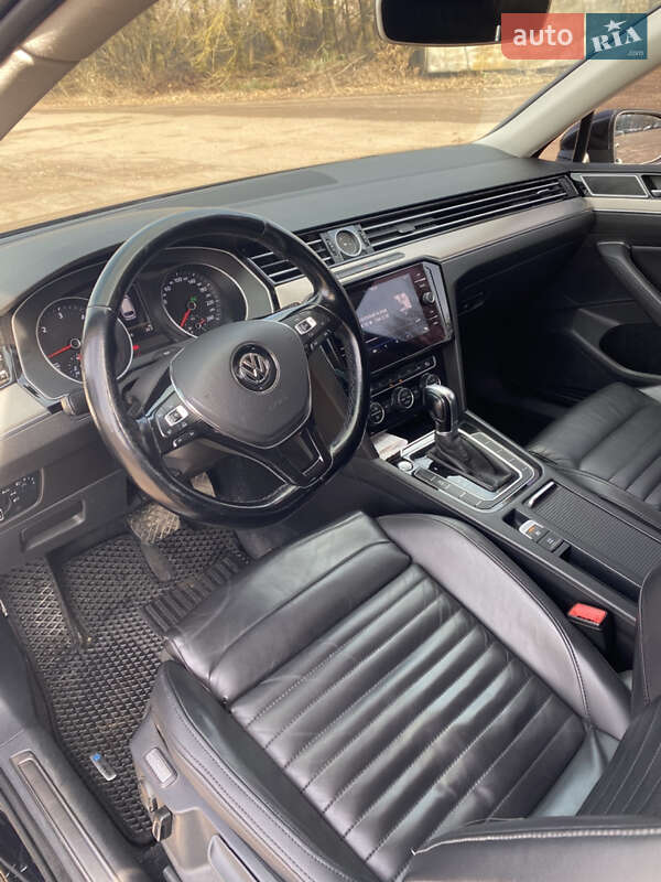 Універсал Volkswagen Passat 2015 в Ніжині фото 17 Універсал Volkswagen Passat 2015 в Ніжині