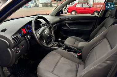 Универсал Volkswagen Passat 2005 в 