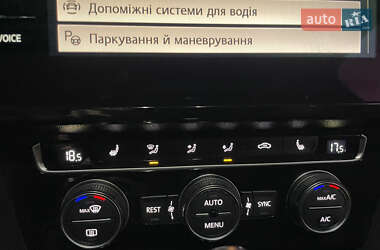 Седан Volkswagen Passat 2017 в 
