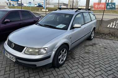 Универсал Volkswagen Passat 1999 в 