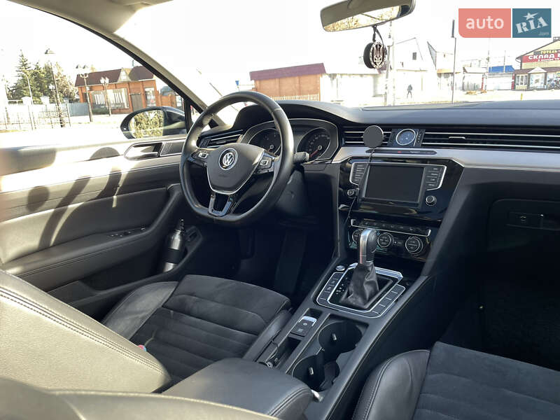 Универсал Volkswagen Passat 2016 в Новомосковске