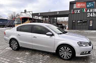 Седан Volkswagen Passat 2012 в Косові