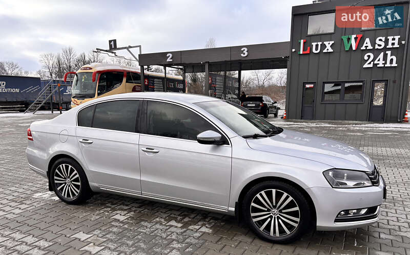 Volkswagen Passat 2012