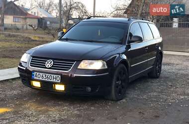 Универсал Volkswagen Passat 2004 в Тячеве