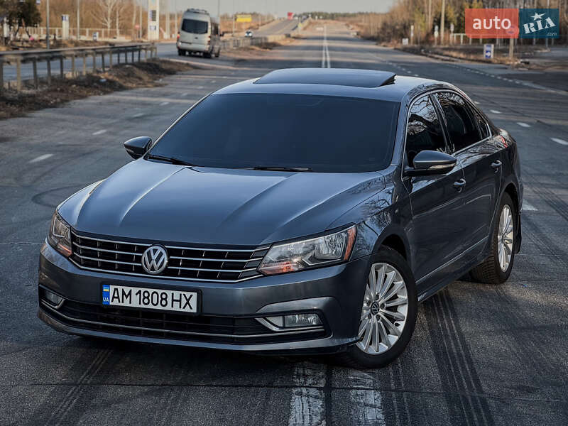 Седан Volkswagen Passat 2015 в Житомире