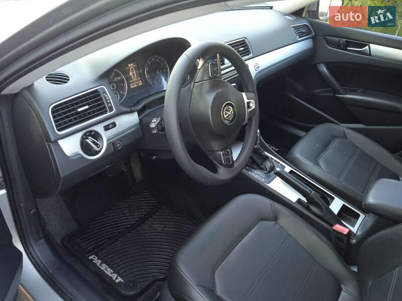 Седан Volkswagen Passat 2012 в Белой Церкви