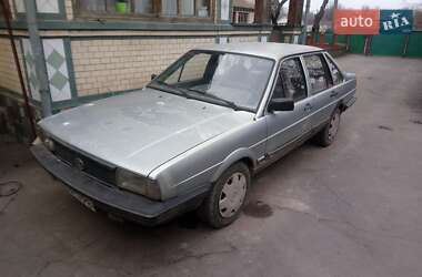 Хетчбек Volkswagen Passat 1982 в Хмільнику