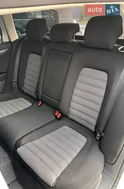 Volkswagen Passat 2013