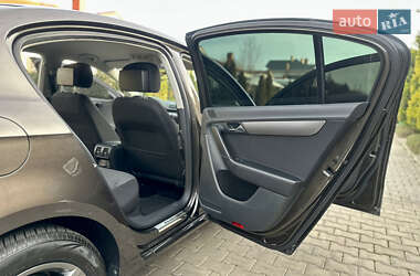 Седан Volkswagen Passat 2013 в 