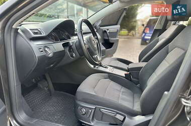 Седан Volkswagen Passat 2013 в 