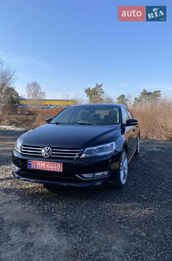 Седан Volkswagen Passat 2014 в 