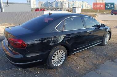 Седан Volkswagen Passat 2016 в Києві