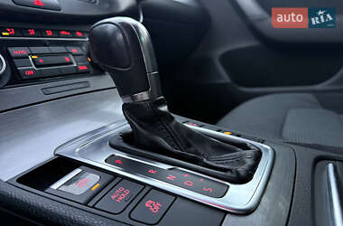 Универсал Volkswagen Passat 2011 в 