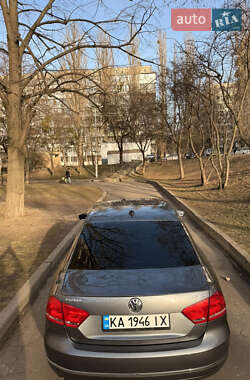 Седан Volkswagen Passat 2014 в Києві