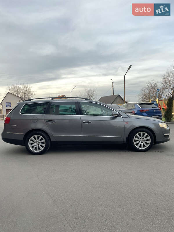 Универсал Volkswagen Passat 2006 в Мироновке