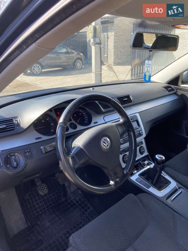 Универсал Volkswagen Passat 2008 в Виннице