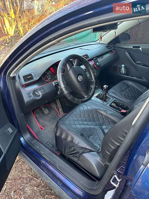 Универсал Volkswagen Passat 2005 в Чуднове