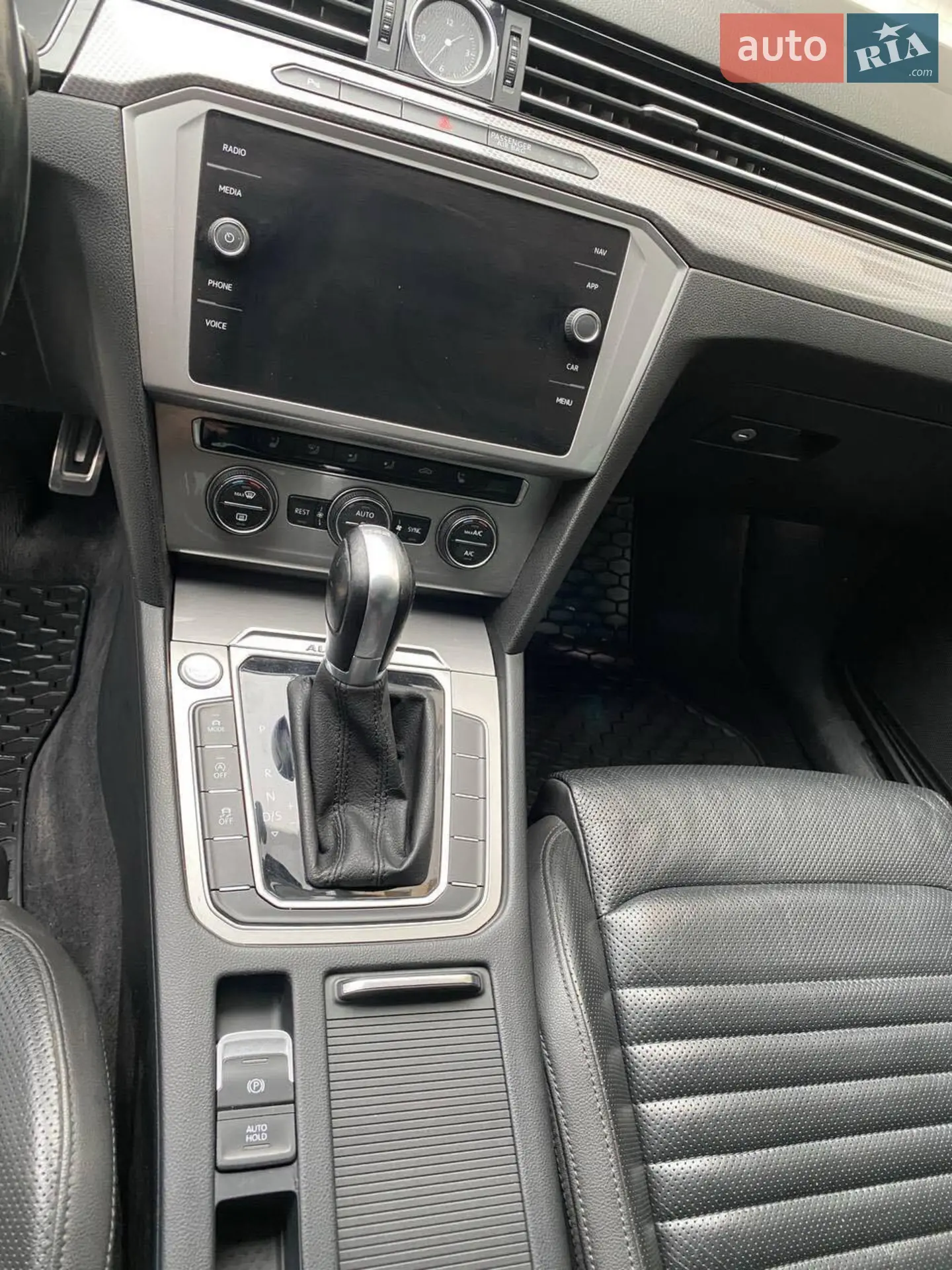 2017 Volkswagen Passat - мініатюра 14