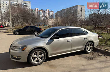 Седан Volkswagen Passat 2012 в 