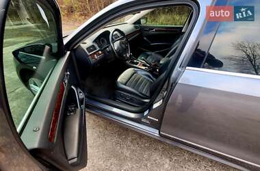Седан Volkswagen Passat 2013 в 
