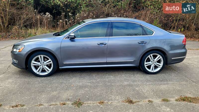 Седан Volkswagen Passat 2013 в Львове