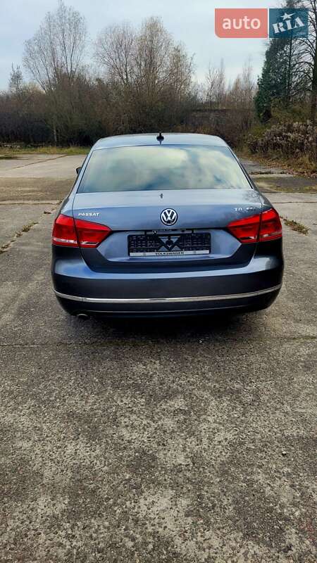 Седан Volkswagen Passat 2013 в Львове