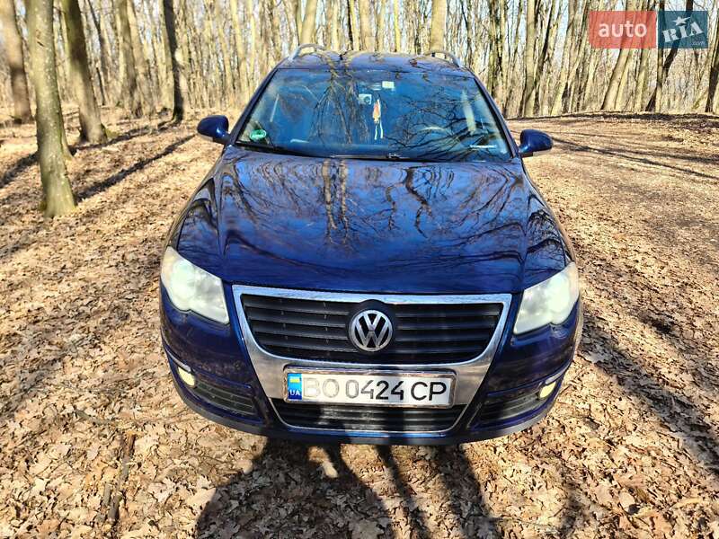 Универсал Volkswagen Passat 2010 в Тернополе