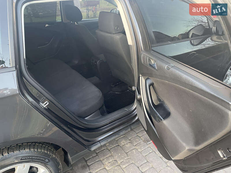 Универсал Volkswagen Passat 2006 в Самборе фото 32 Универсал Volkswagen Passat 2006 в Самборе