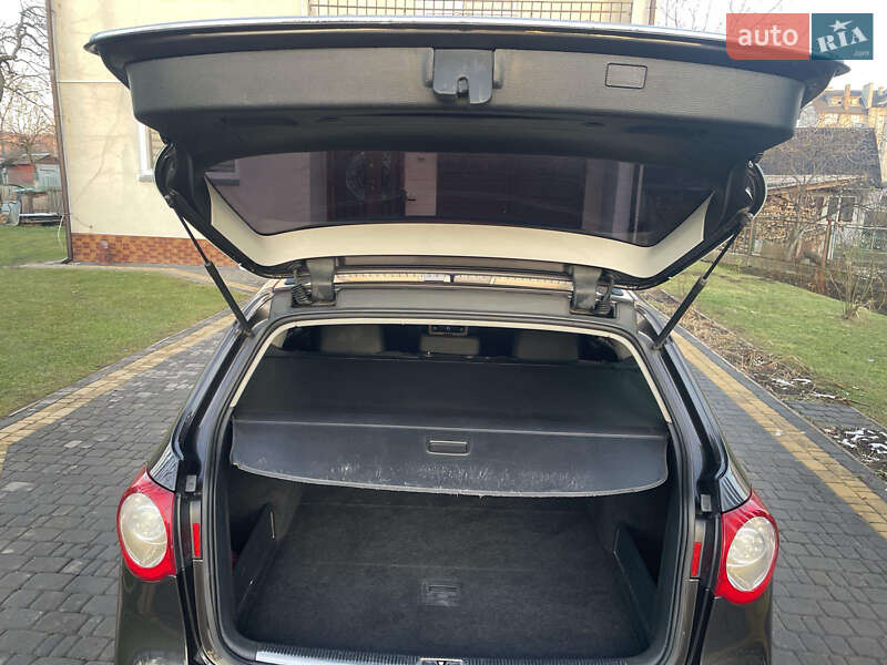 Универсал Volkswagen Passat 2006 в Самборе фото 31 Универсал Volkswagen Passat 2006 в Самборе