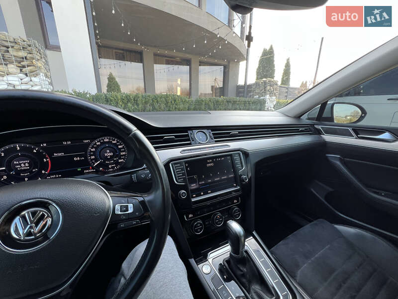 Универсал Volkswagen Passat 2016 в Стрые