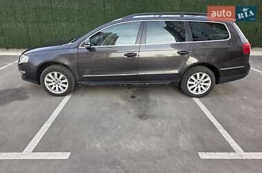 Универсал Volkswagen Passat 2008 в 
