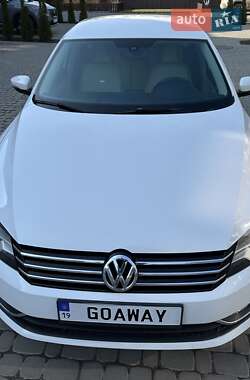 Седан Volkswagen Passat 2015 в 