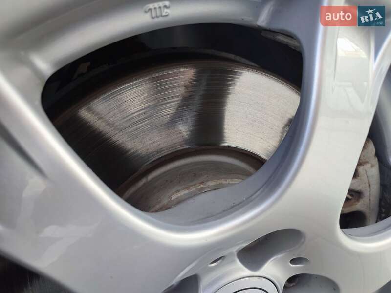 Седан Volkswagen Passat 2005 в Луцке