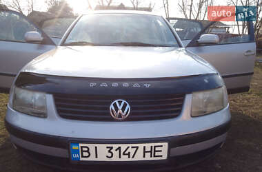 Седан Volkswagen Passat 2000 в 