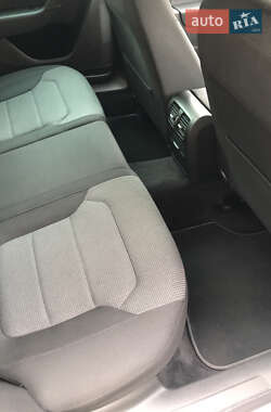 Універсал Volkswagen Passat 2014 в  фото 9 Універсал Volkswagen Passat 2014 в