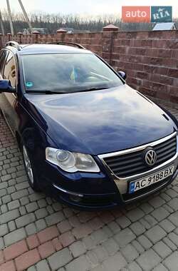 Универсал Volkswagen Passat 2010 в Луцке